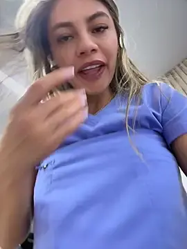 Stripchat Live Sex of alicee16