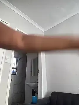 Stripchat Free Porn Cam of Amberr_Roose
