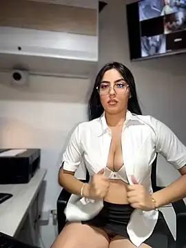 Stripchat Free Porn Cam of I_AM_SOPHIE_