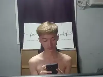 Stripchat Live Sex Cam of Fem_phiLboy69