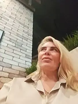 Stripchat Free Porn Cam of JennyOMay