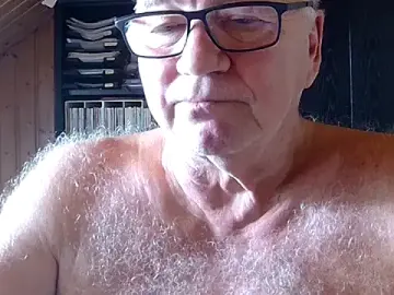 Stripchat Live Porn of biggandybig