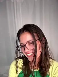 Stripchat Live Sex of aurora_divine