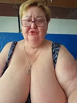 Stripchat Nude Webcam of Awn290668