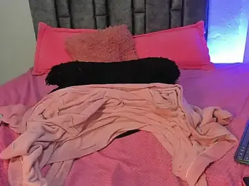 Stripchat Sex Cam of Esmeraldaa-