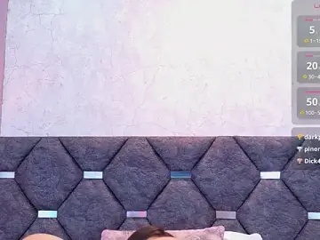 Stripchat Free Porn Cam of ThaniaJones