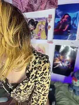 Stripchat Sex Cam of celeste_hell_