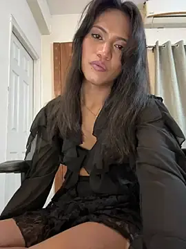 Stripchat Live Sex Cam of DarlingJenny22