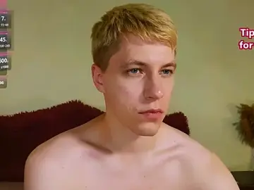 Stripchat Nude Webcam of -ethan7inches-
