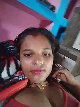 Stripchat Free Porn Cam of Maya_bhoji