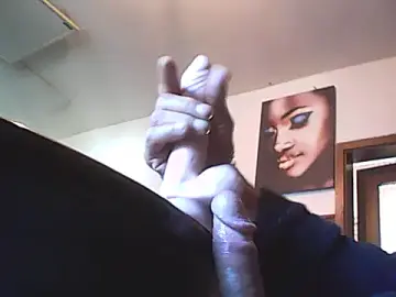 Stripchat Free Porn Cam of osatm