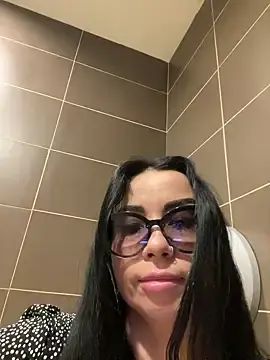 Stripchat Adult Video Chat of CrazzyChicks