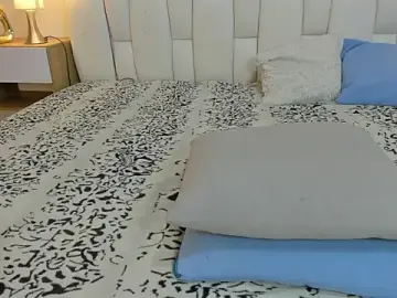 Stripchat Free Live Porn of mask_red_girl