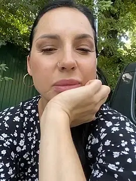 Stripchat Watch Live Sex Cams of Roxana-Sexy