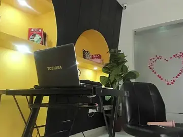 Stripchat Free Live Porn of Samantha_Bale