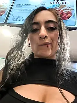 Stripchat Free Live Porn of Lila_Desiree