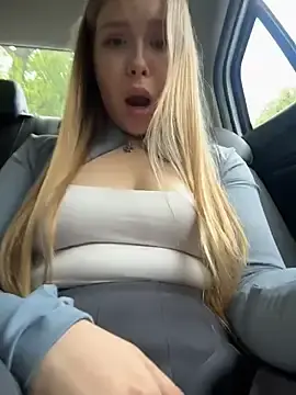 Stripchat Adult Webcam of Liza_risky