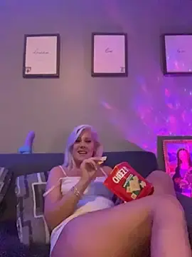 Stripchat Free Porn Cam of Lexi_Shocker