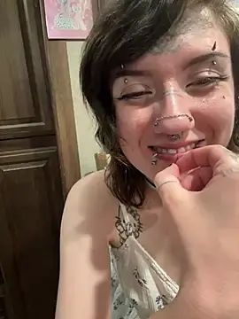 Stripchat Nude Webcam of rinatin333
