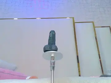 Stripchat Sex Cam of paola_rodriguez