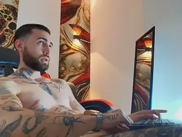 Stripchat Nude Webcam of Luke_davis01
