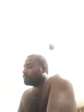 Stripchat Adult Webcam of TinyBoy27