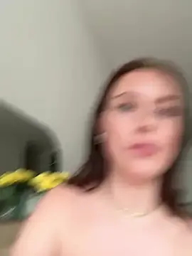 Stripchat Watch Live Sex Cams of MaribelRiver
