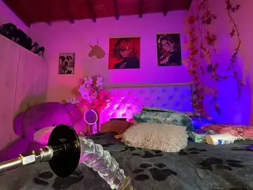 Stripchat Free Porn Cam of Naugth_channel_ts