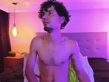 Stripchat Private Sex Chat of MichaelEvanss_