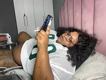 Stripchat Best live sex cam show of MissLola27