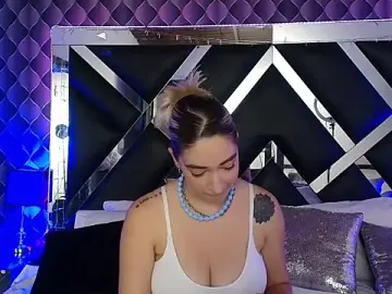 Stripchat Sex Cam of victoriaa_lee_