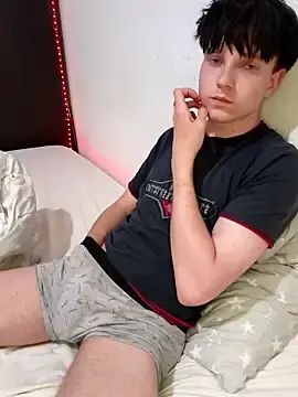 Stripchat Best Webcam of ShyAndrey