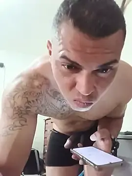Stripchat Free Live Porn of VitorBDote23cm