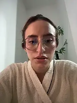 Stripchat Best live sex cam show of caroline_adams_