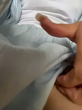Stripchat Free Porn Cam of kiss_loo