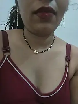 Stripchat Sex Chat of KAJALBHABHI_