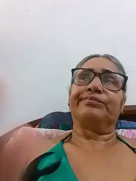 Stripchat Adult Webcam of _candi