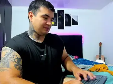 Stripchat Best live sex cam show of thiago__cp01