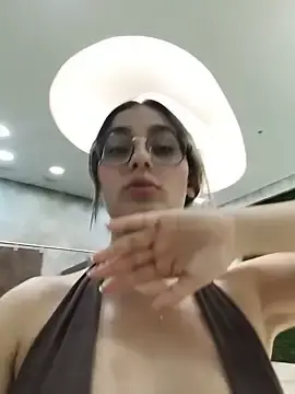 Stripchat Live Sex of Ary-18