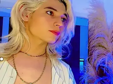 Stripchat Free Live Porn of honey_skin