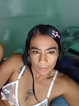 Stripchat Free Porn Cam of Leslly_