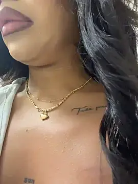 Stripchat Sex Cam of MystiqueXXX