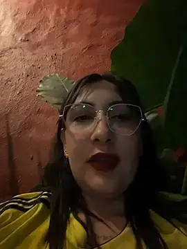 Stripchat Sex Cam of KittyObsession