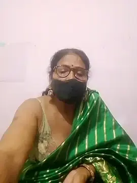 Stripchat Live Sex Cam of YAMUNA_033