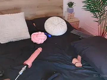Stripchat Best live sex cam show of Mariee_rosee