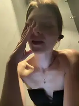 Stripchat Sex Cam of ValenciaShock