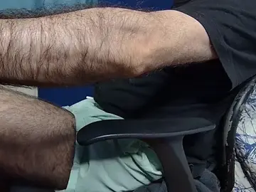 Stripchat Watch Live Sex Cams of hairybearcb