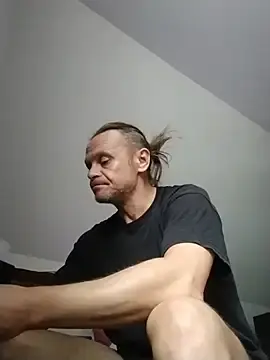 Stripchat Live Sex Cam of Kuba_Gd