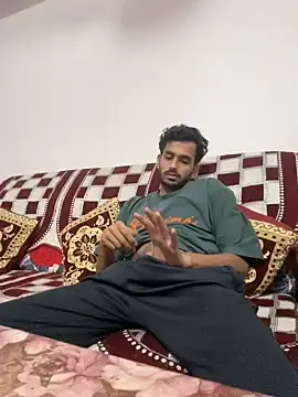 Stripchat Free Live Porn of Cuteaadi