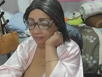 Stripchat Best Webcam of Mrs_mommy_